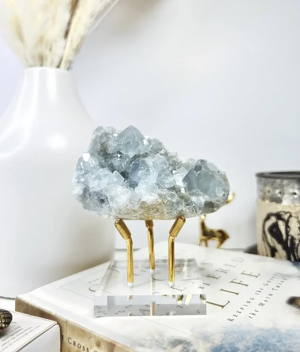 天青石蛋型原礦石