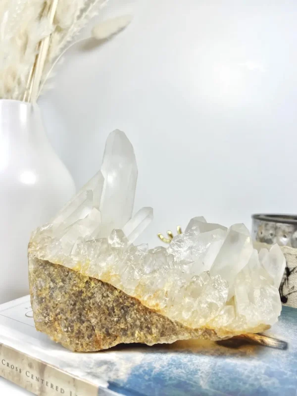 水晶晶簇（含石皮）